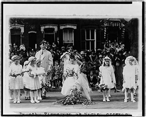 צילום היסטורי -פינדס: דורותי צימרמן, כותרת אירמה סוויני, מאי, יום, בית שכונה, 1925