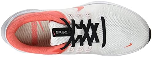 נעלי ריצה של Nike Quest 4 Nike