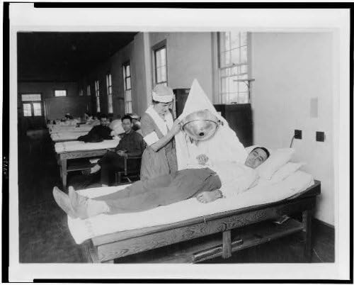 צילום: אחות הצלב האדום האמריקאי, פיזיותרפיה, חייל, בית החולים וולטר ריד, 1920-1932